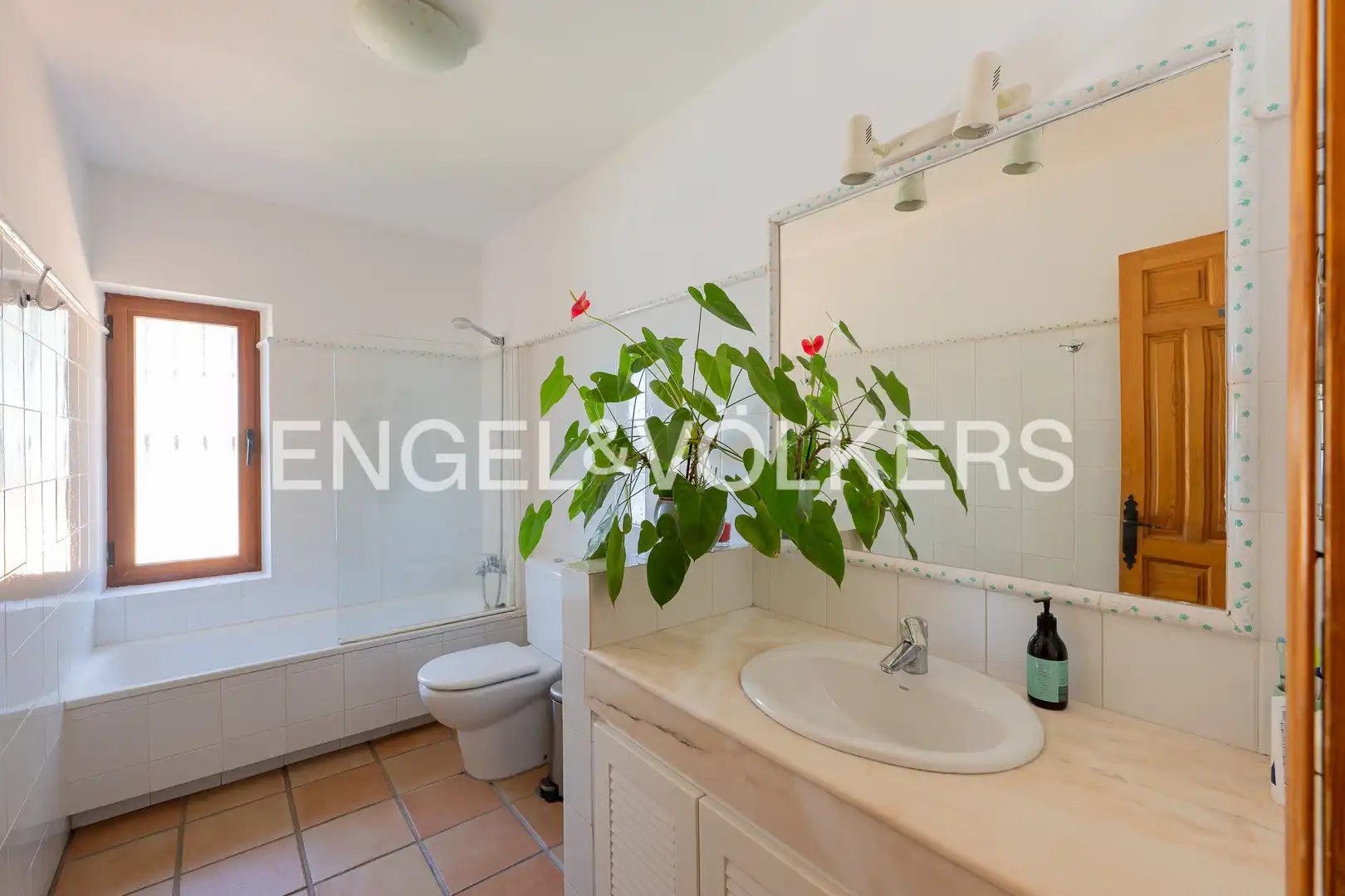 Baño de Casa o chalet en venta en Galapagar con Aire acondicionado, Calefacción y Jardín privado