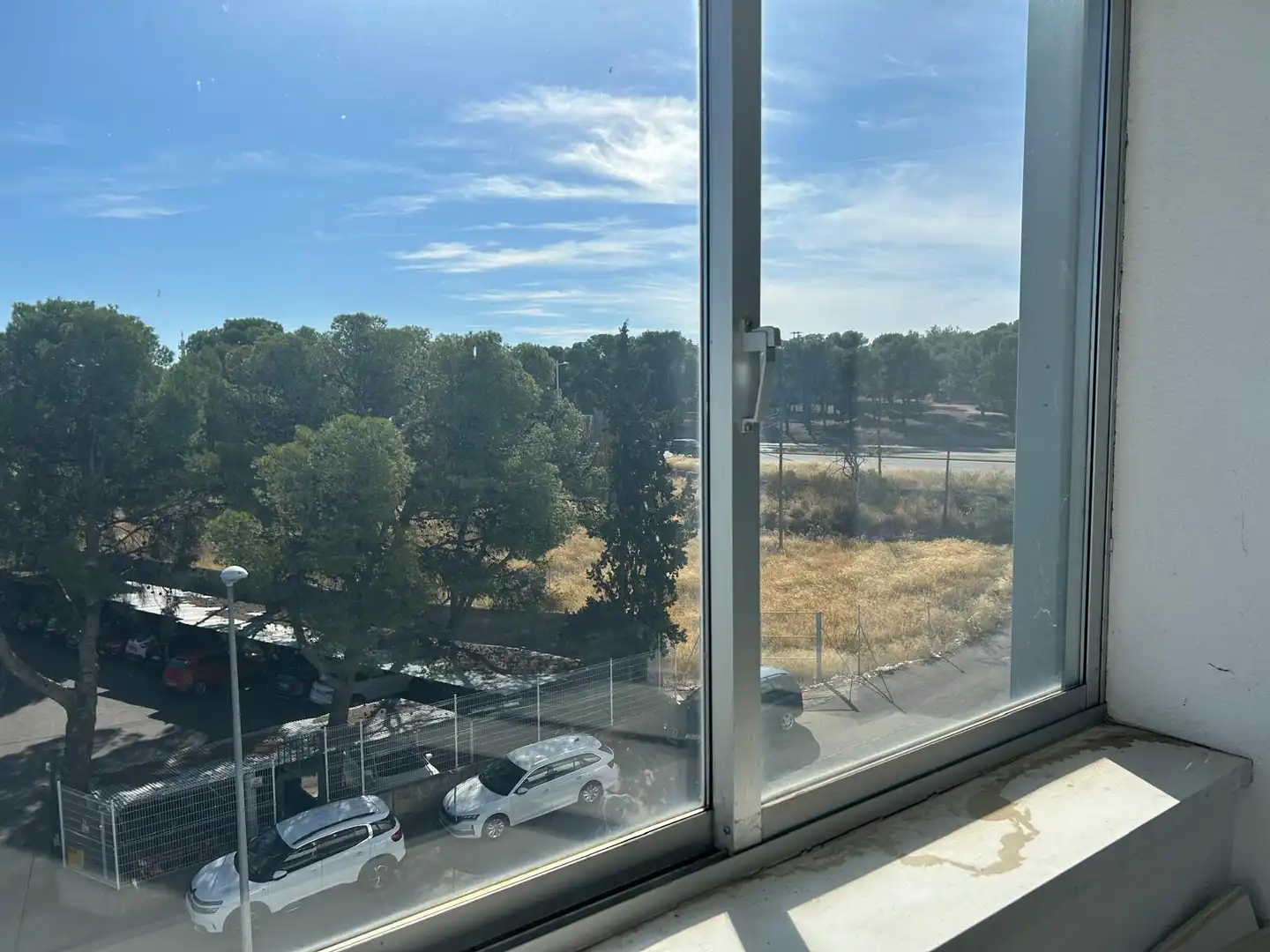 Schlafzimmer von Büro zum Verkauf in Zaragoza