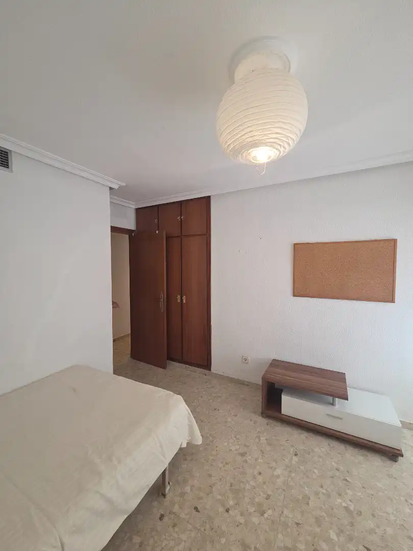 Bedroom of Flat for rent in Badajoz  with Air Conditioner, Terrace and Furnished
