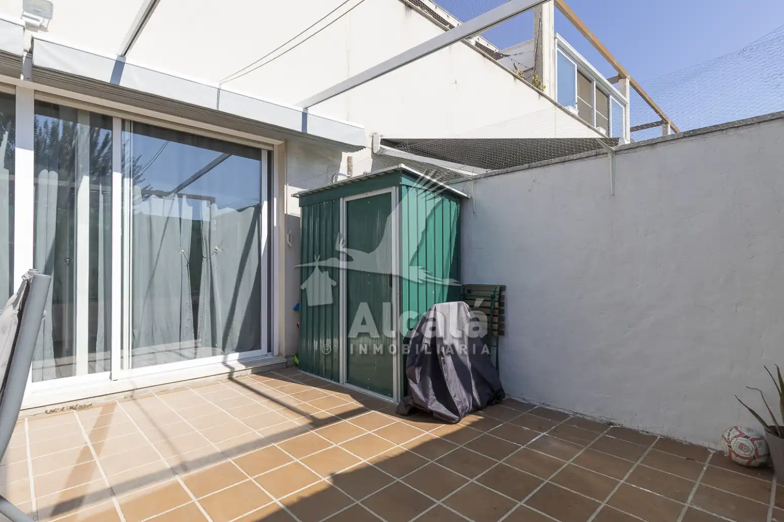 Balcony of Flat for sale in Loeches  with Air Conditioner, Heating and Private garden