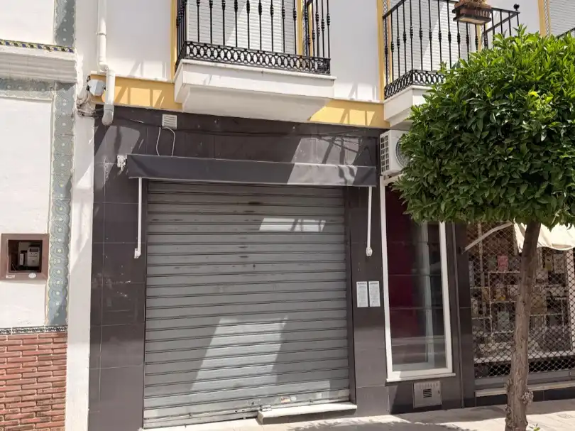 Local de lloguer en Alhaurín de la Torre amb Aire condicionat, Calefacció i Parquet
