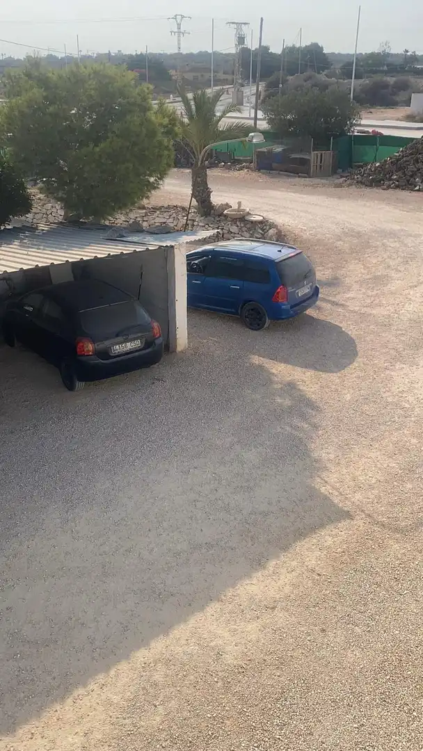 Parking of Country homes for sale in Guardamar del Segura