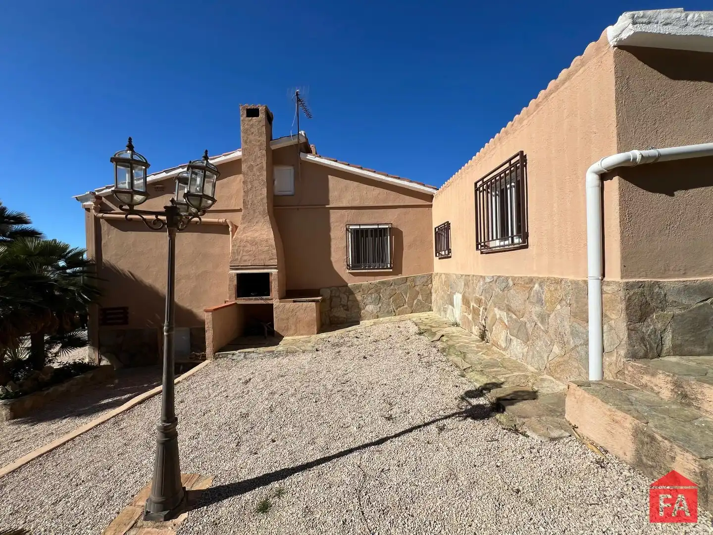 Vista exterior de Casa o xalet en venda en El Montmell amb Aire condicionat, Calefacció i Terrassa