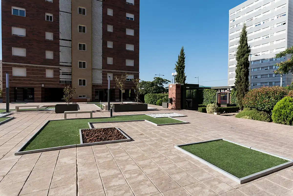 Piso en venta en Avenida de los Planetas, Parla Este