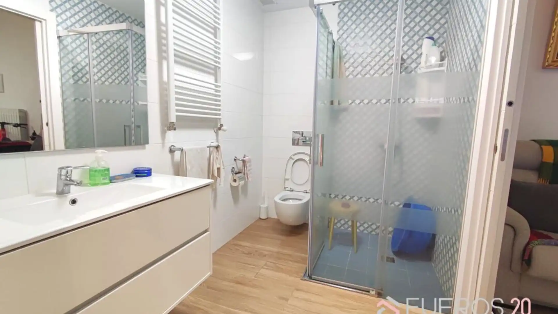 Bathroom of Flat for sale in Barakaldo   with Heating, Storage room and Furnished
