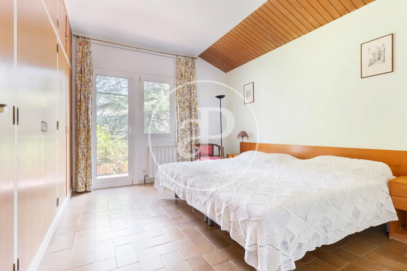 Dormitori de Casa o xalet en venda en Cerdanyola del Vallès amb Calefacció, Jardí privat i Terrassa