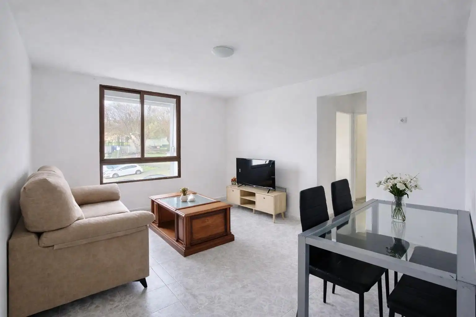 Living room of Flat for rent in Plasencia  with Furnished