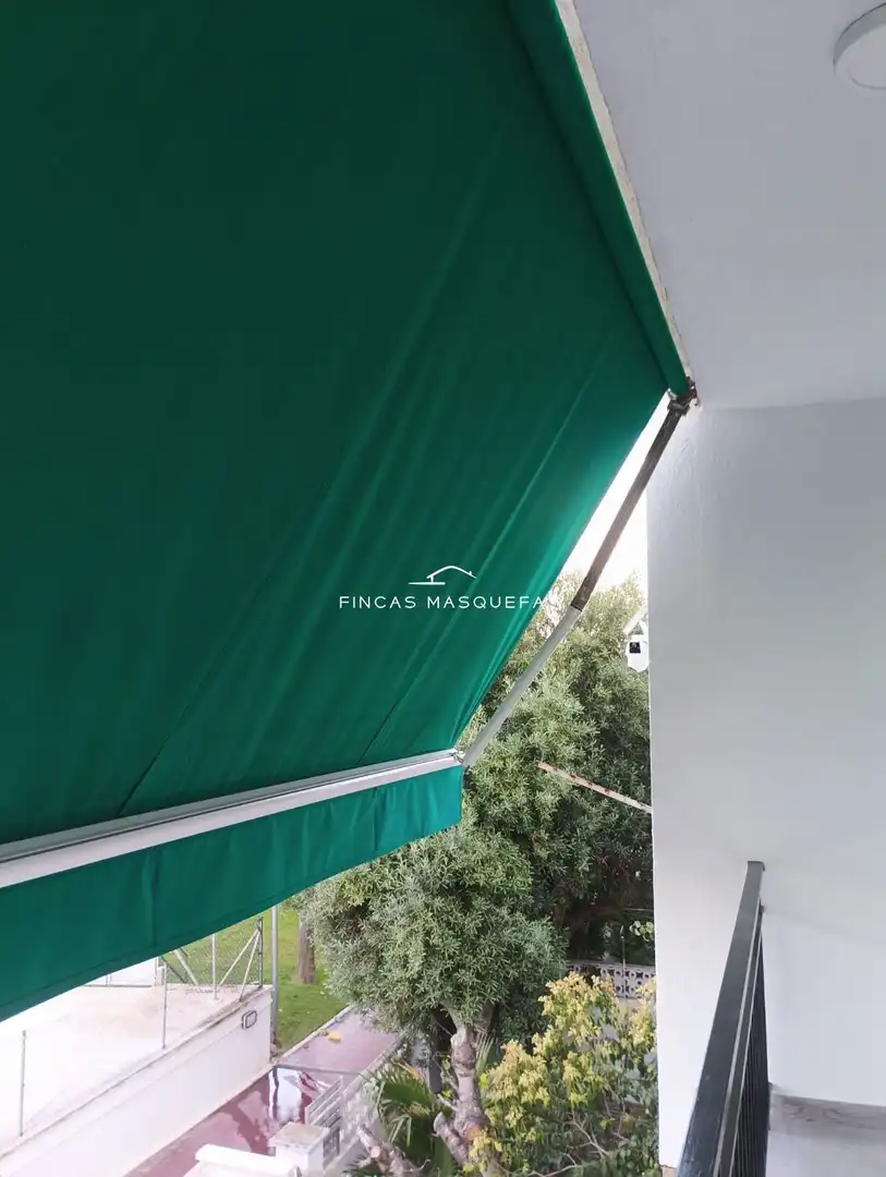 Exterior view of Detached homes for sale in El Vendrell  with Air Conditioner, Heating and Terrace