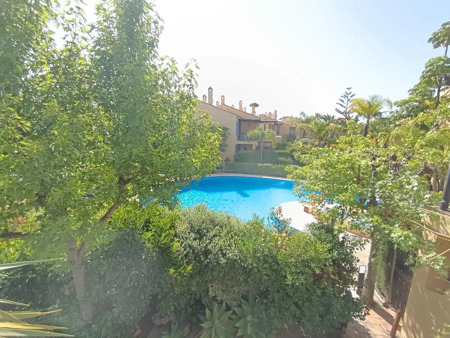Reihenhaus mit Pool zum Verkauf in CALLE ANA DE AUSTRIA
