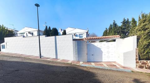 Foto 2 de Casa o xalet en venda a Calle Amapola, Las Mercedes - El Carmen, Puertollano