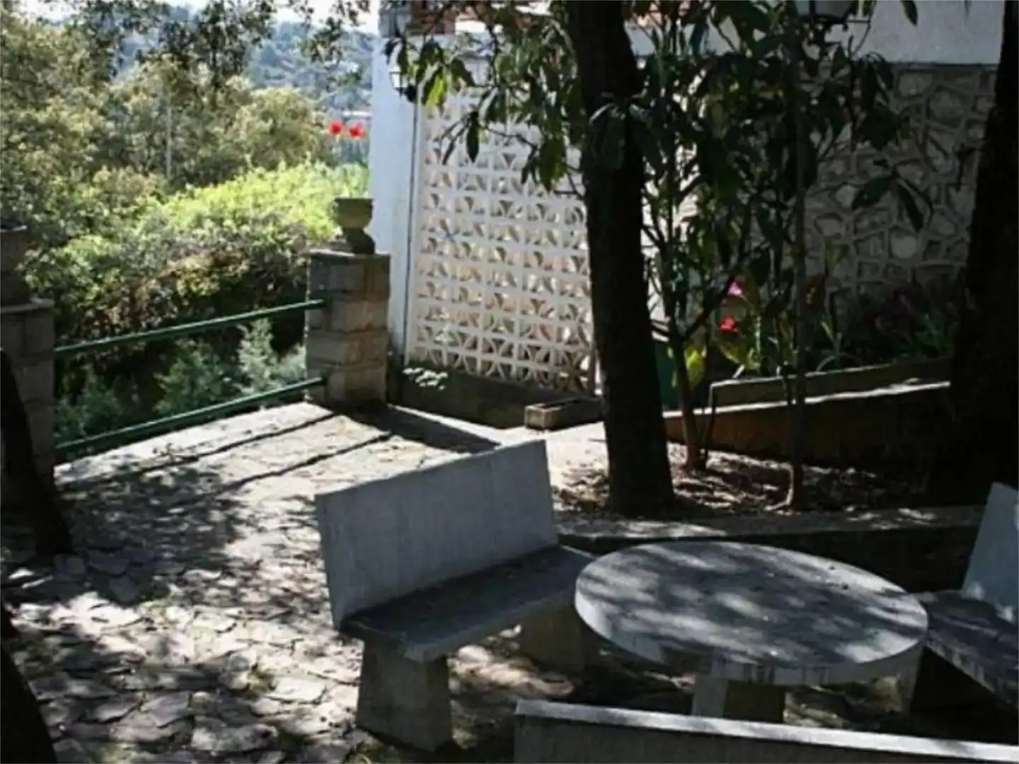 Jardín de Casa o chalet en venta en Los Navalmorales con Aire acondicionado, Jardín privado y Piscina
