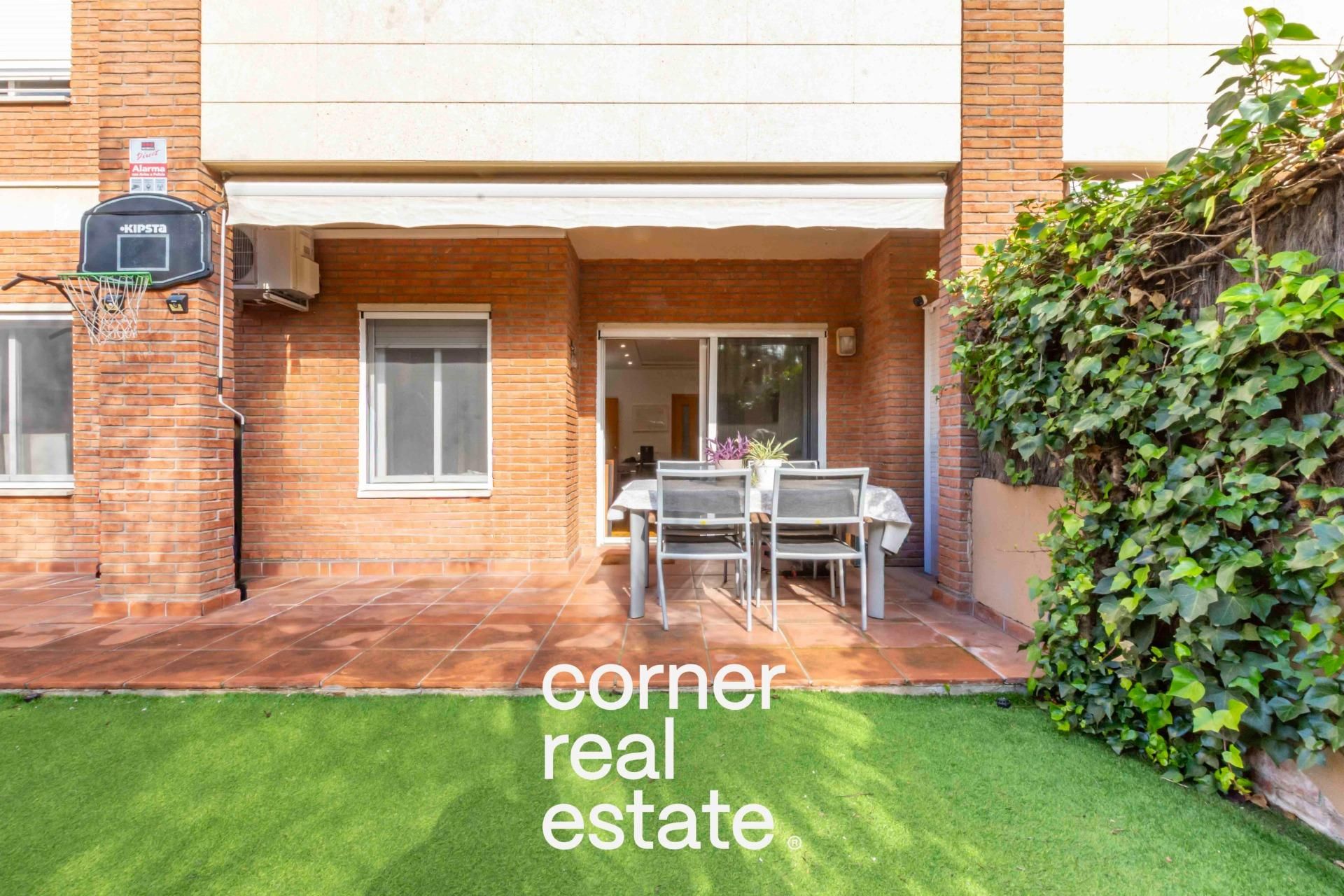 Garden of Planta baja for sale in Sant Cugat del Vallès  with Heating, Private garden and Parquet flooring