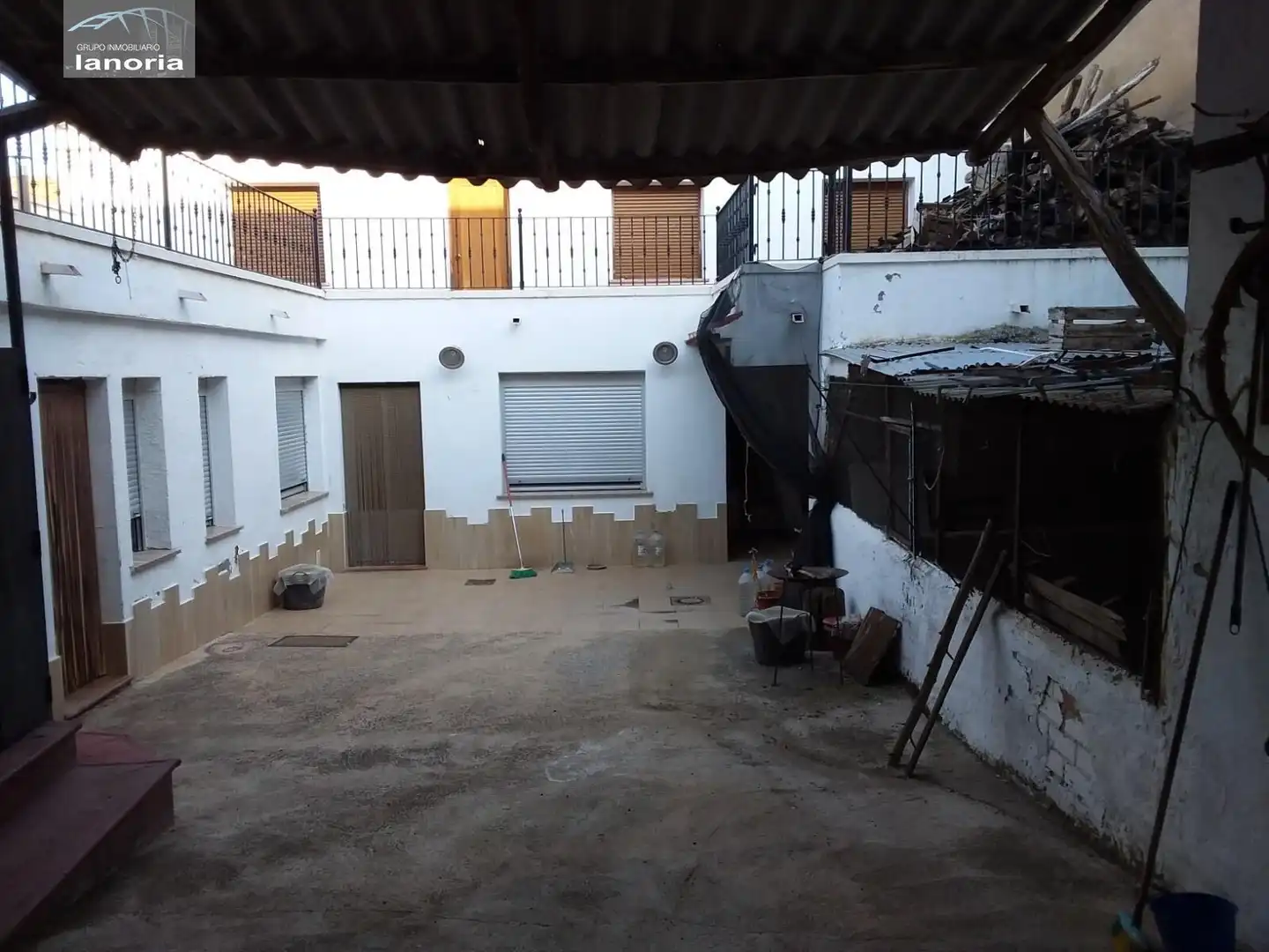 Country homes for sale in Balazote  with Furnished