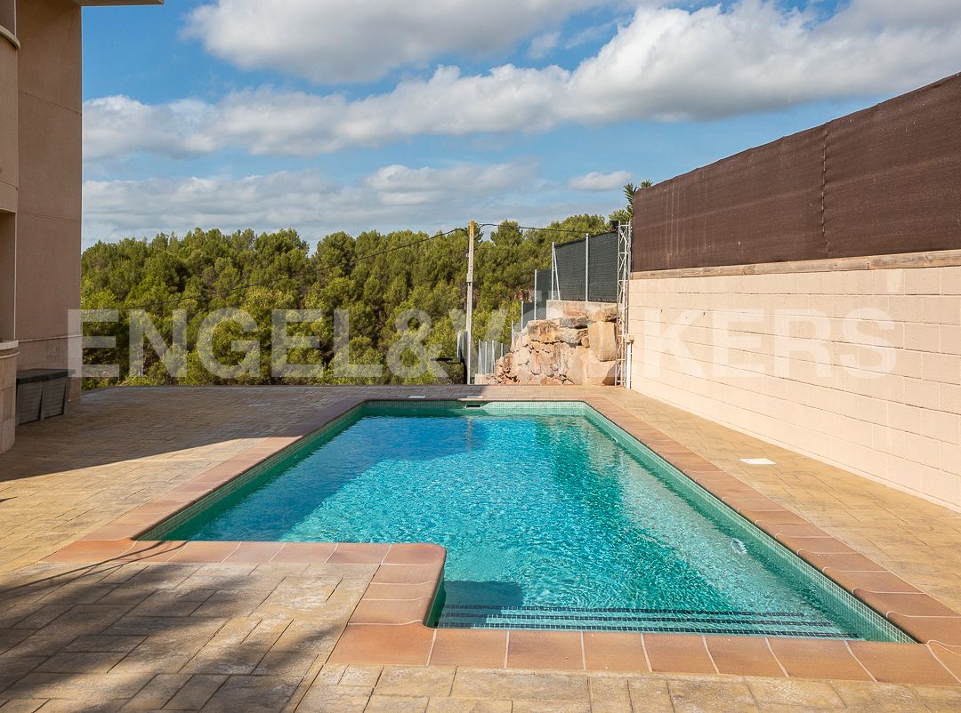 Swimming pool of House or chalet for sale in Santpedor  with Air Conditioner, Heating and Private garden