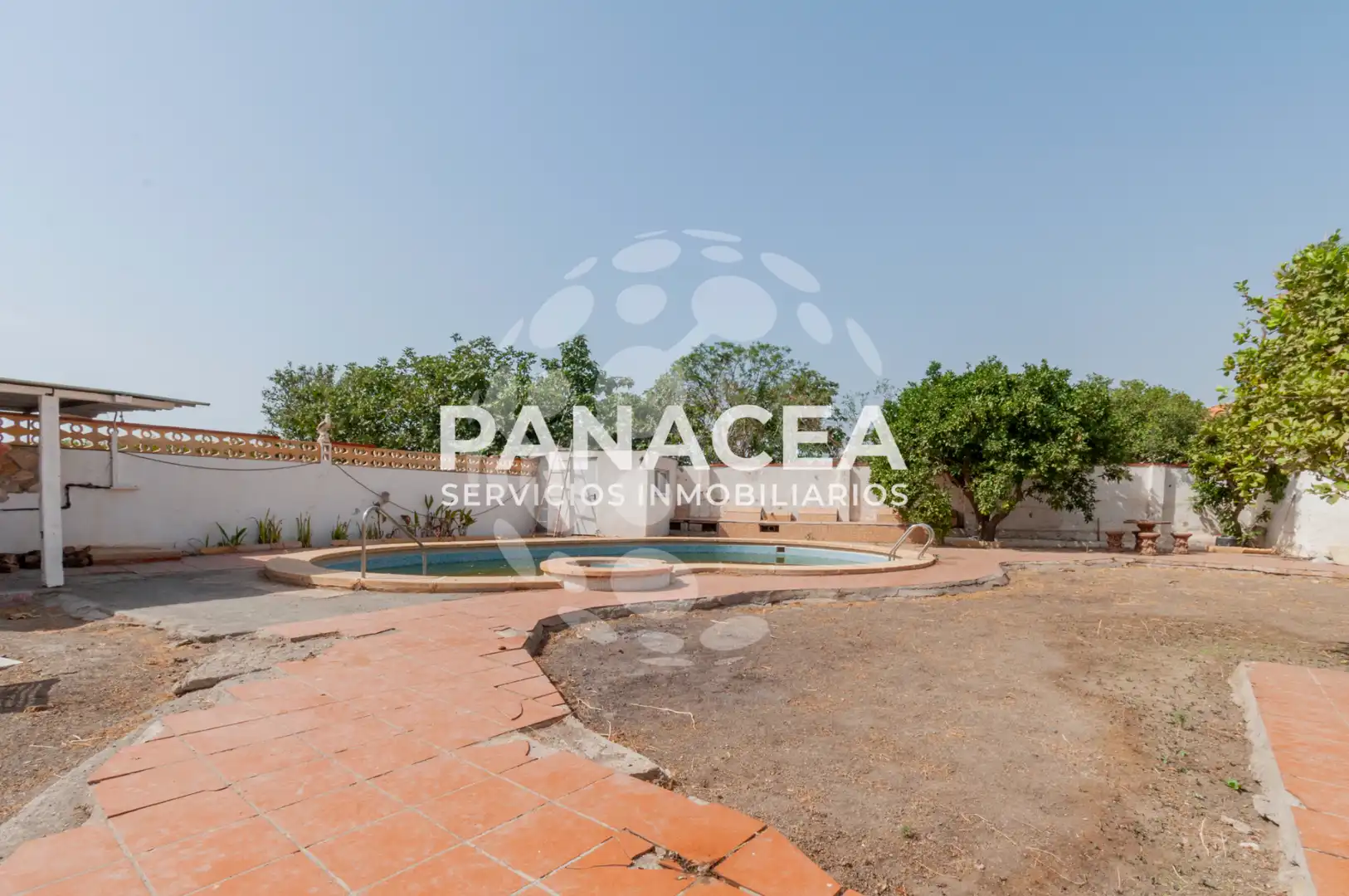 Casa o xalet en venda en Pechina amb Jardí privat, Piscina i Moblat