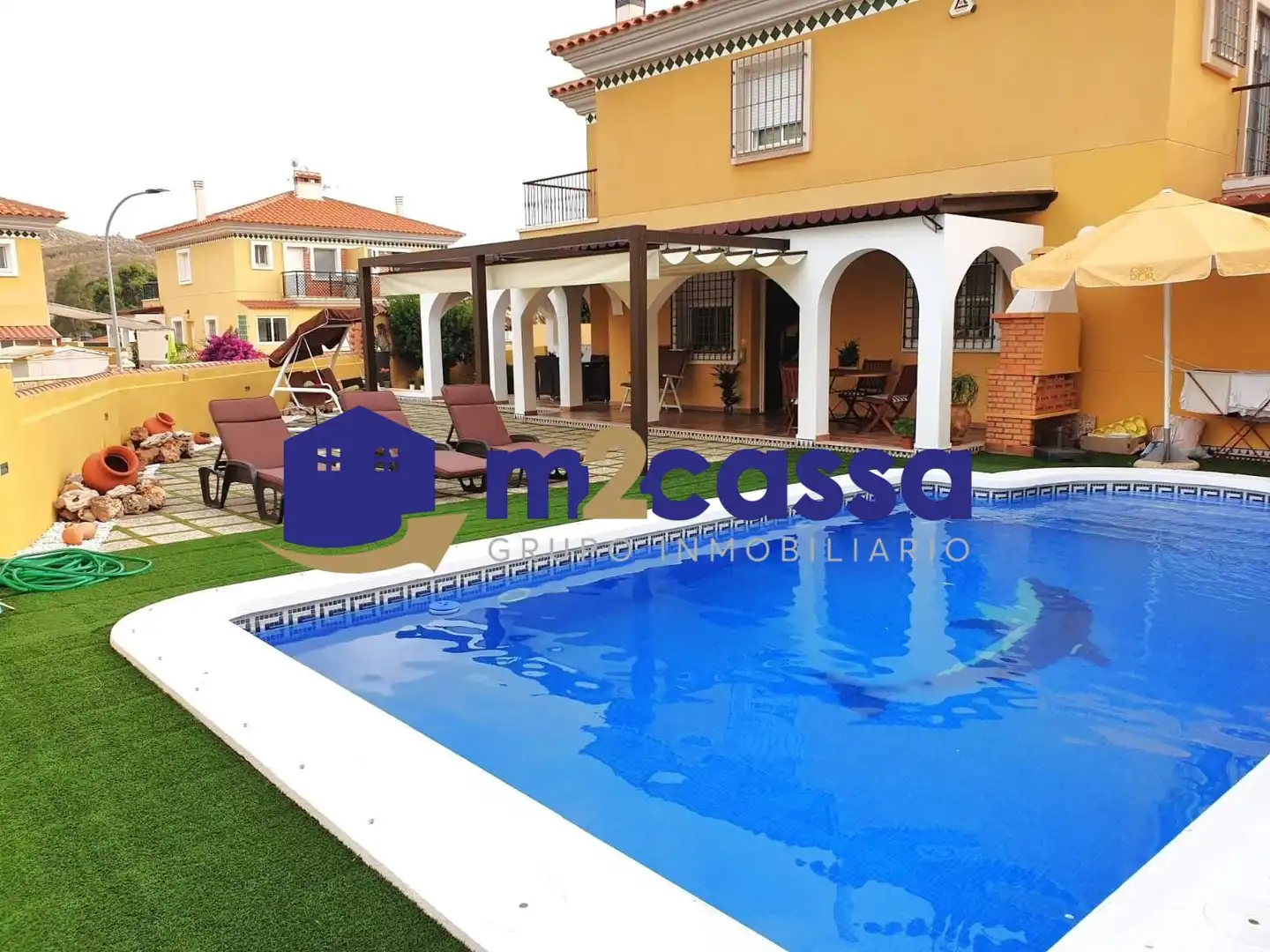 Chalet con terraza en venta en Las Majadas-Las Molinetas-Labradorcico