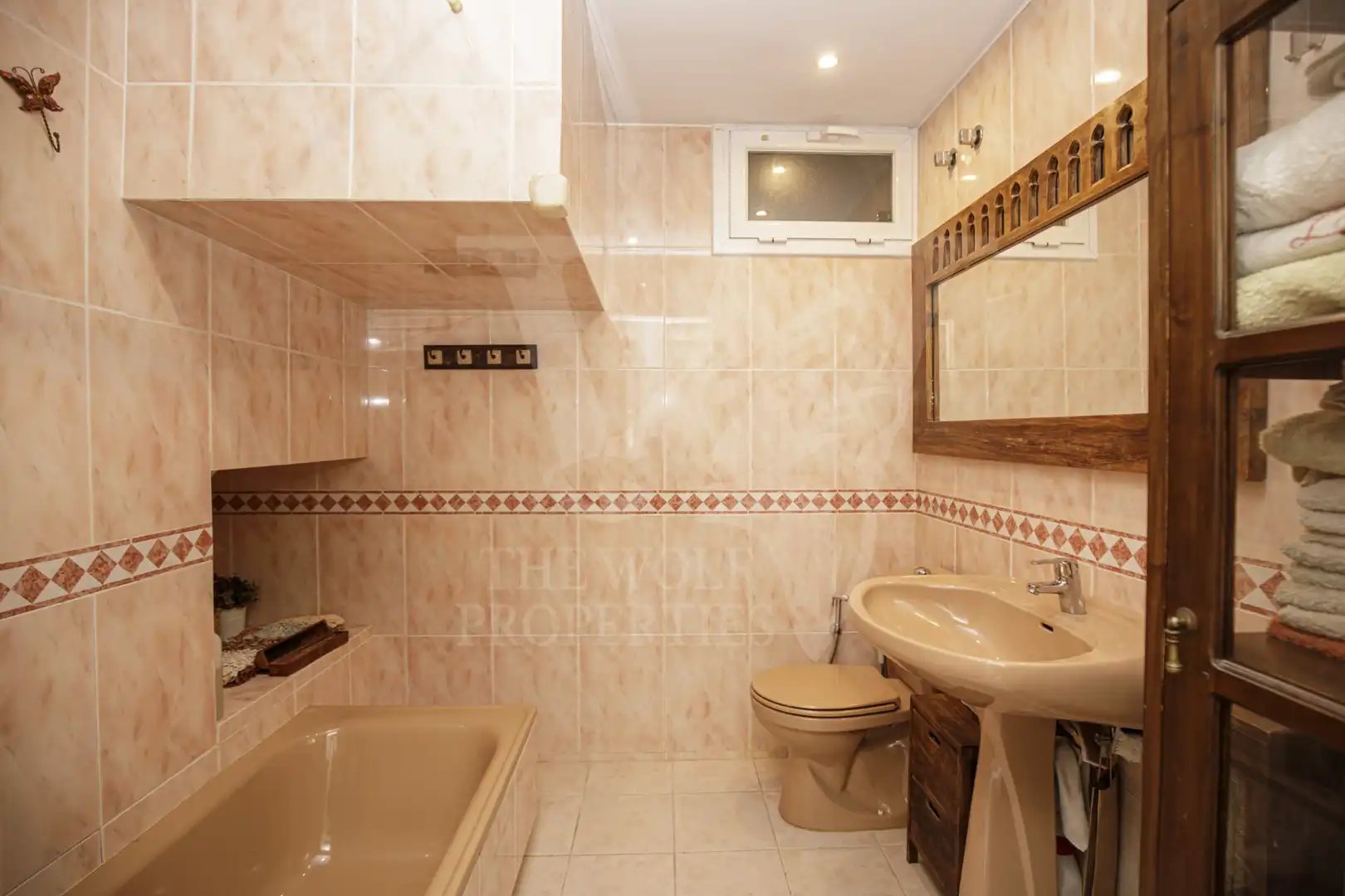 Baño de Casa adosada en venta en Alella con Aire acondicionado, Calefacción y Jardín privado