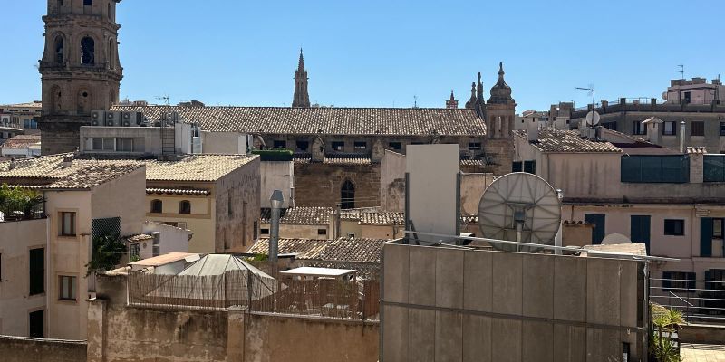 Vista exterior de Piso en venta en  Palma de Mallorca con Aire acondicionado, Terraza y Alarma
