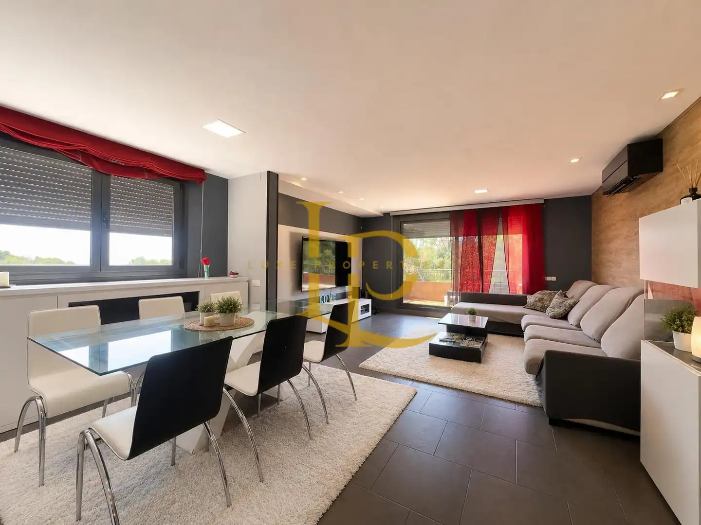 Living room of Houses for sale in Rubí  with Air Conditioner, Heating and Private garden