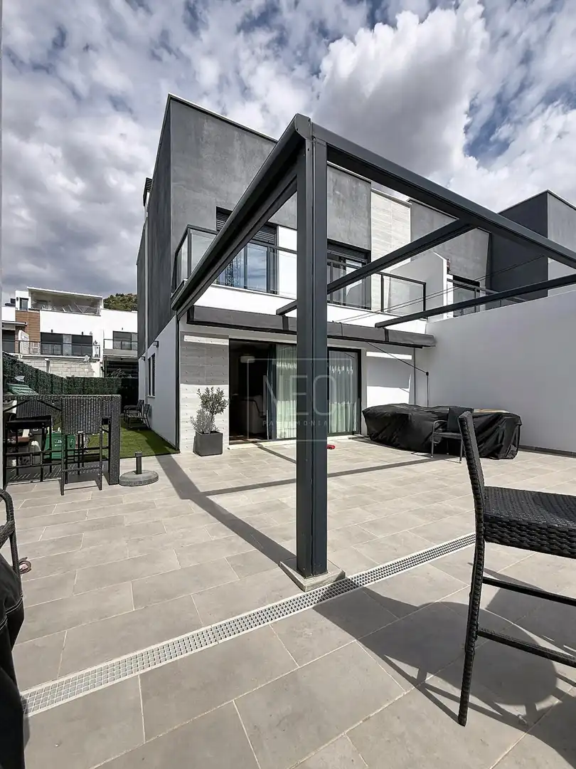 Casa pareada con piscina en venta en Calle SIERRA DE BAZA, imagen 13