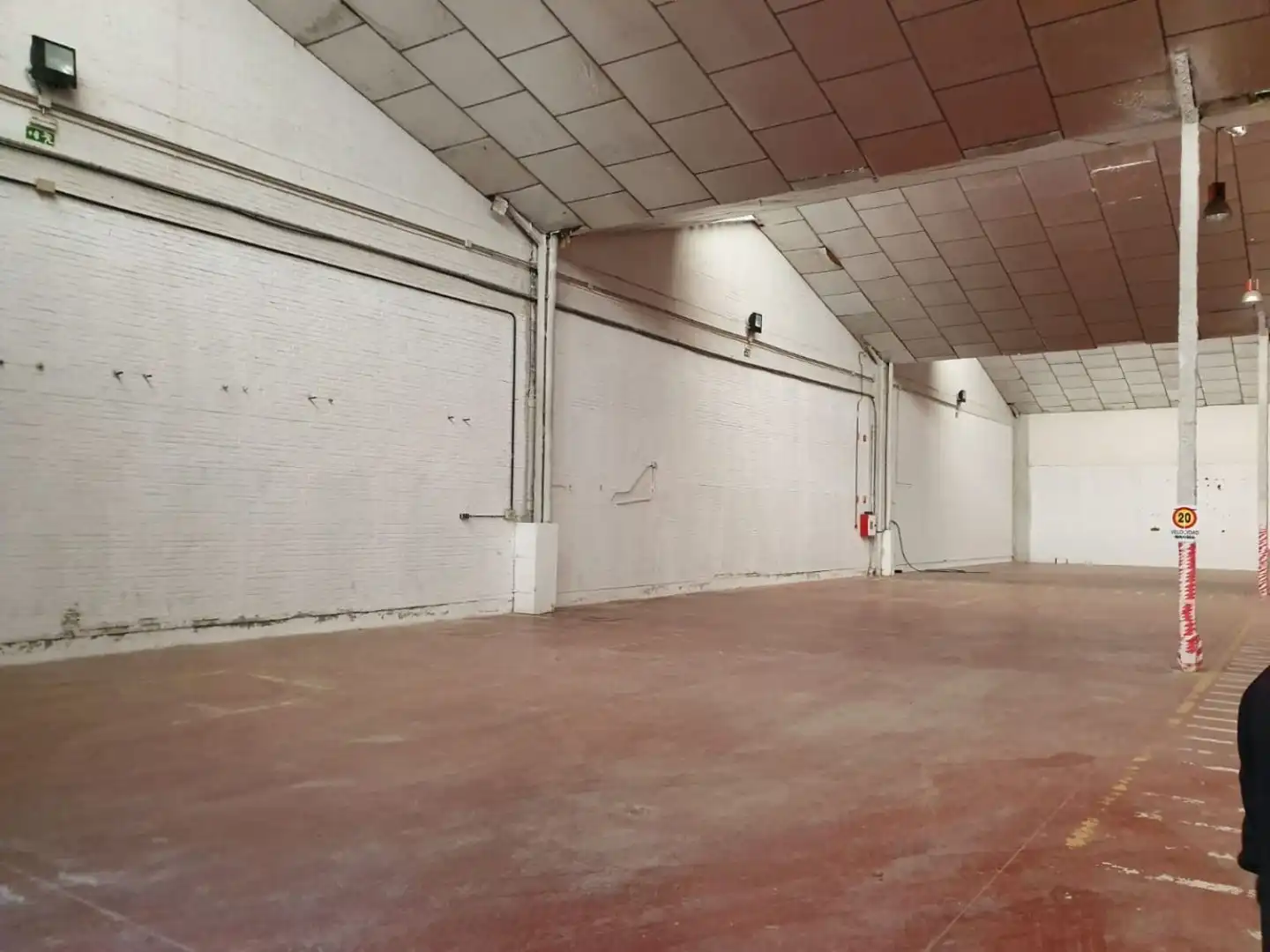 Nave industrial de alquiler en Sevilla
