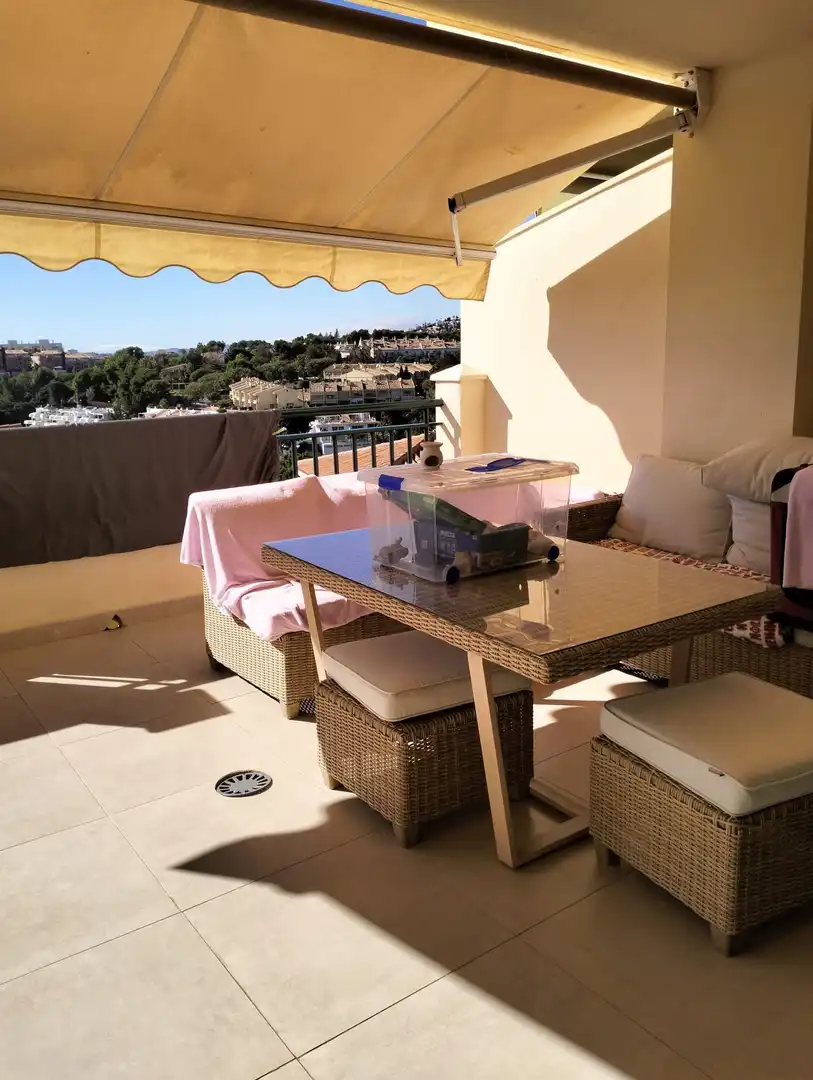 Terrassa de Apartament en venda en Benalmádena amb Piscina comunitària