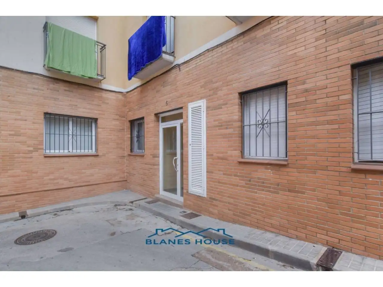 Piso en venta en Calle Segre, Mont Ferrant - Joan Carles I
