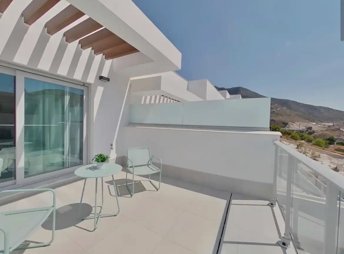 Apartamento con piscina en venta en Benalmádena pueblo, imagen 5