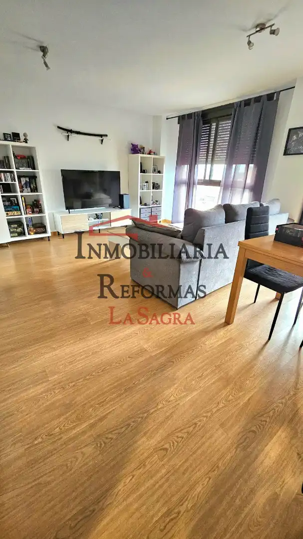 Sala d'estar de Dúplex en venda en Pantoja amb Aire condicionat, Calefacció i Parquet