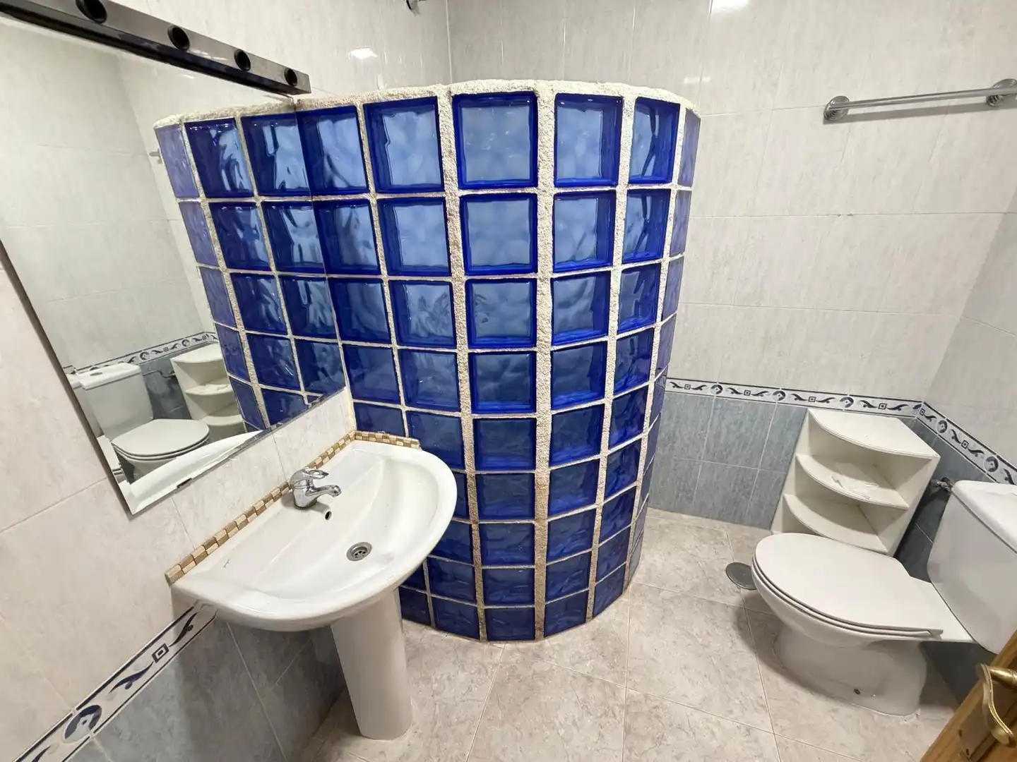 Bany de Casa o xalet en venda en Chozas de Canales