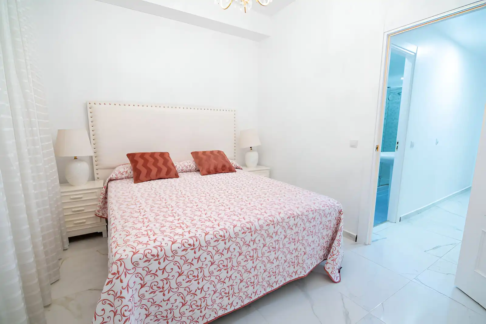 Reihenhaus mit Pool zum Verkauf in Estepona Pueblo, imagen 11