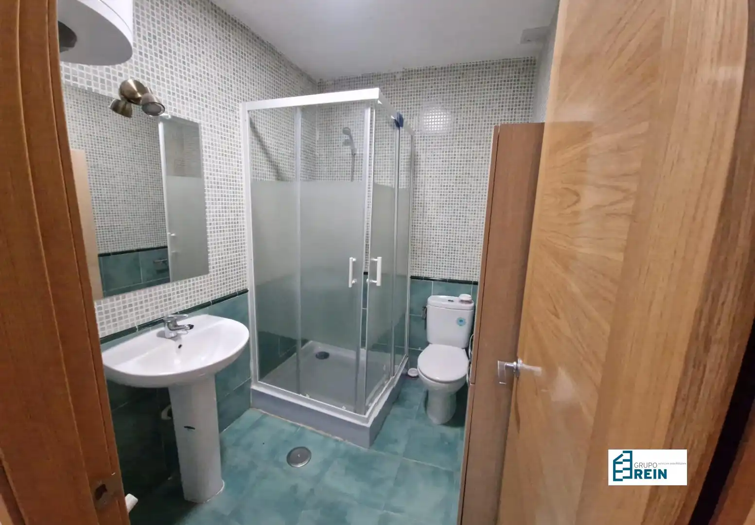 Baño de Piso de alquiler en Bargas con Terraza