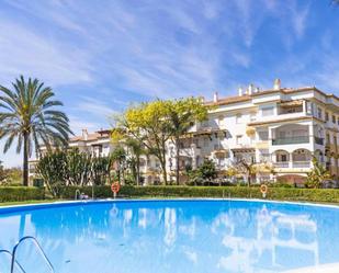 Exterior view of Apartment to rent in Marbella  with Air Conditioner, Terrace and Furnished