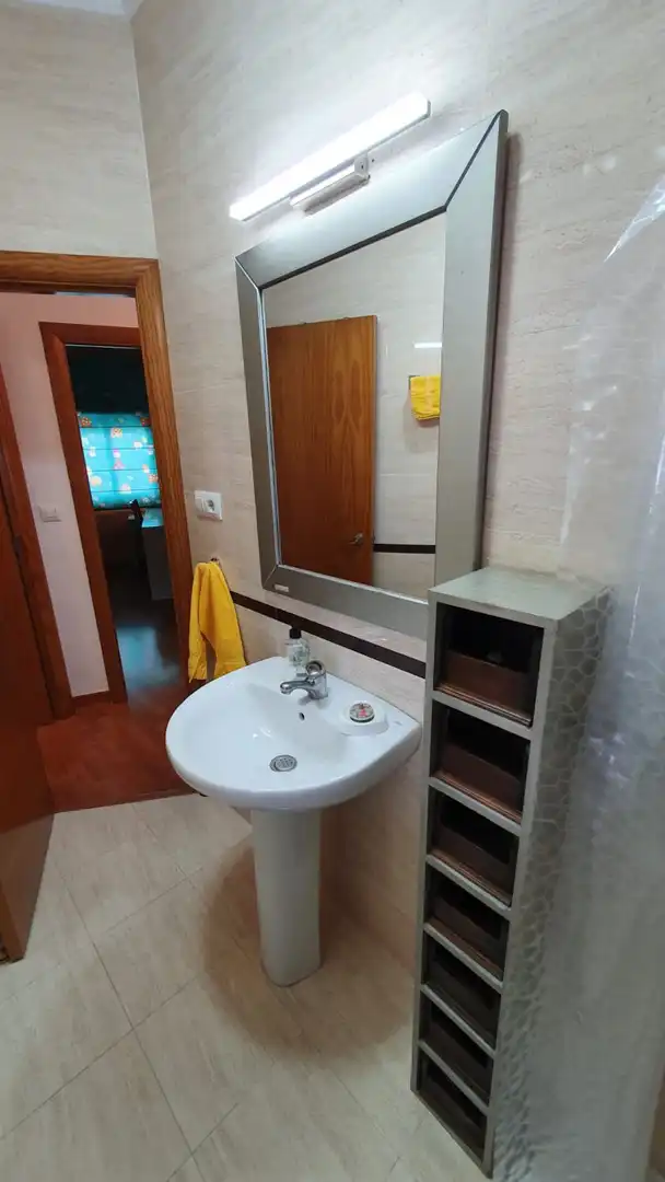 Baño de Piso en venta en Jaén con Aire acondicionado, Parquet y Amueblado