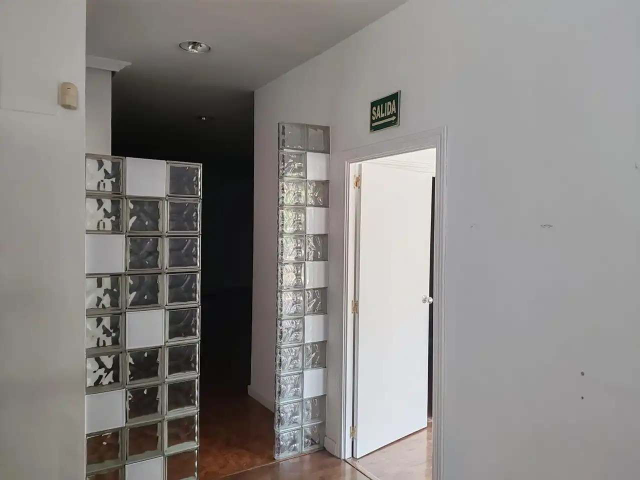 Local comercial de lloguer a Noroeste, imagen 4