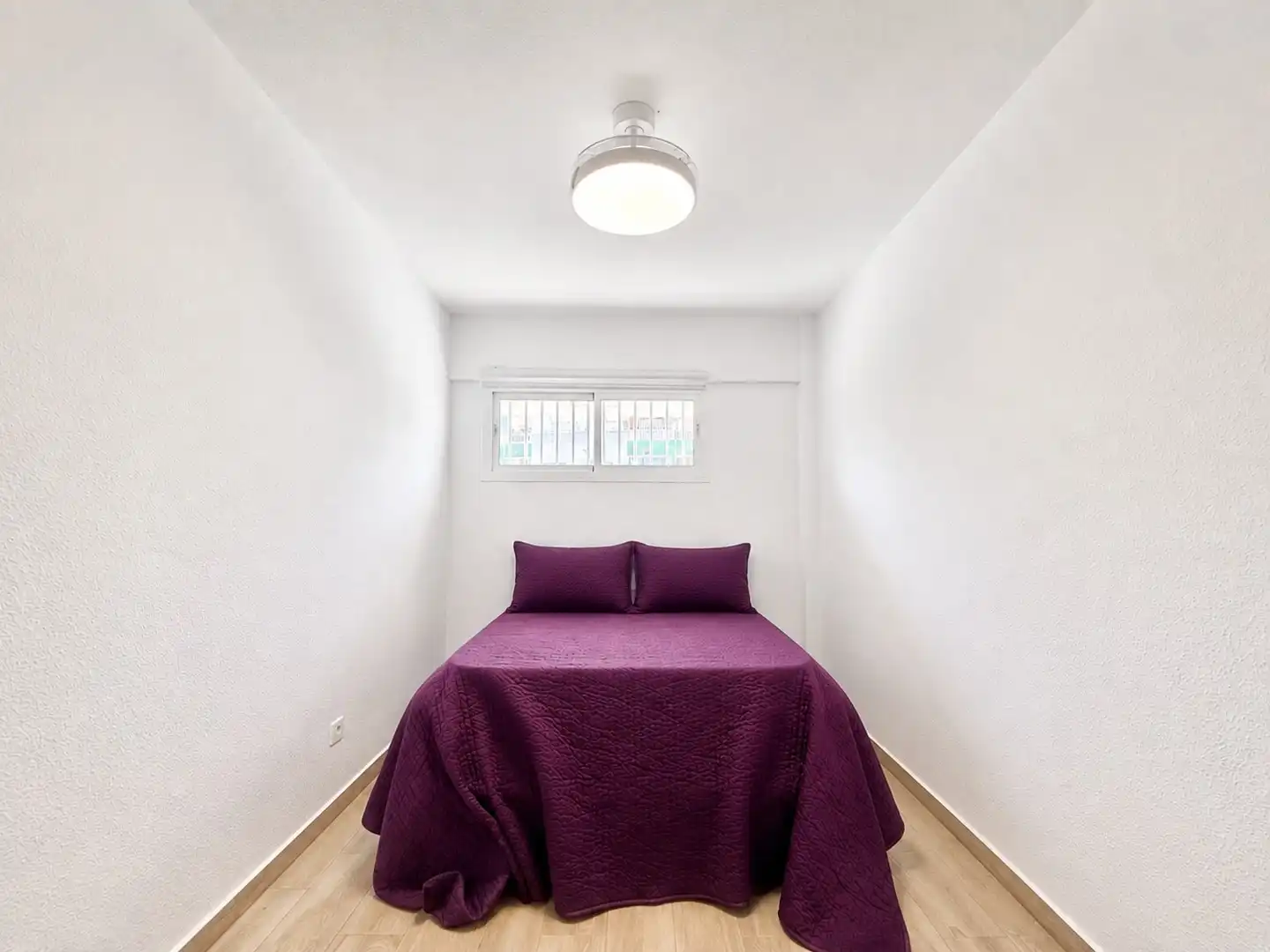 Bedroom of Apartments for rent in Torrevieja  with Air Conditioner, Heating and Swimming Pool