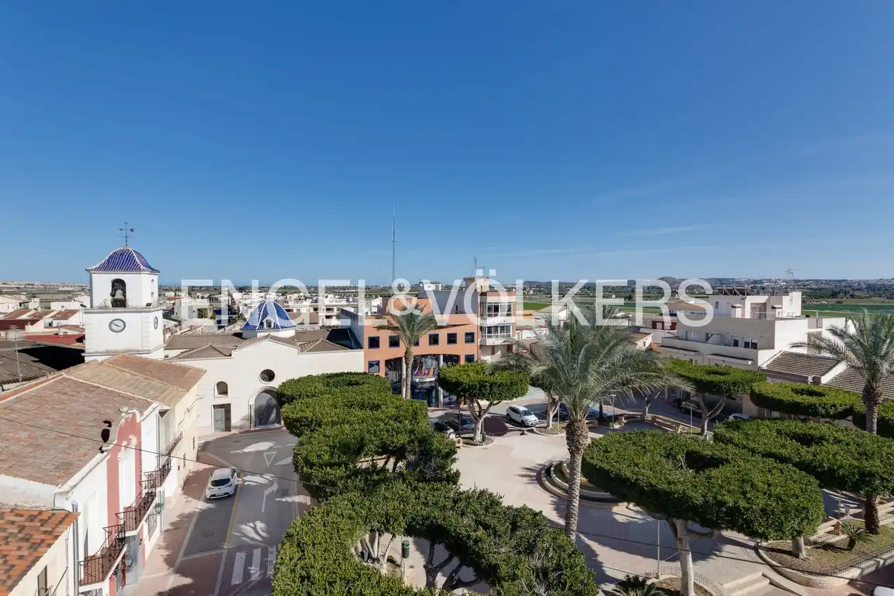 Vista exterior de Apartamento en venta en San Fulgencio con Aire acondicionado, Calefacción y Trastero