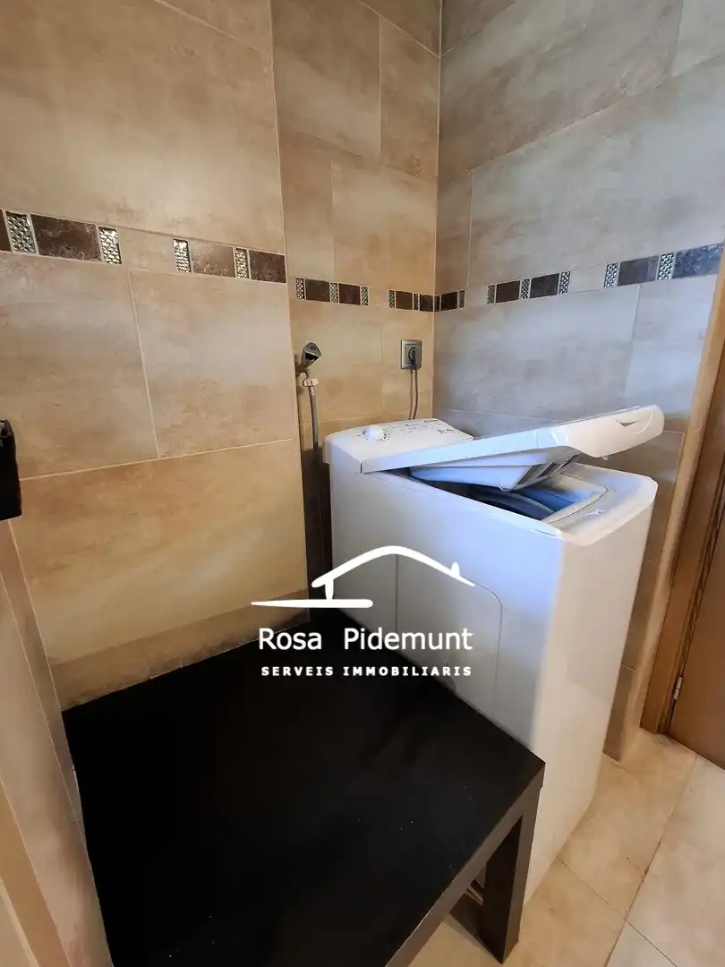 Baño de Piso en venta en Lloret de Mar con Calefacción, Parquet y Terraza