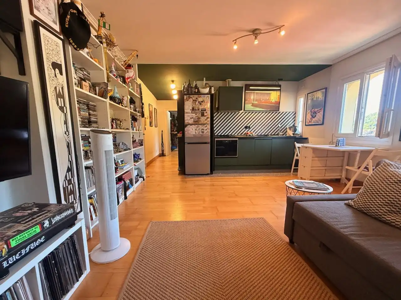 Kitchen of Flat for sale in Donostia - San Sebastián   with Heating, Private garden and Storage room