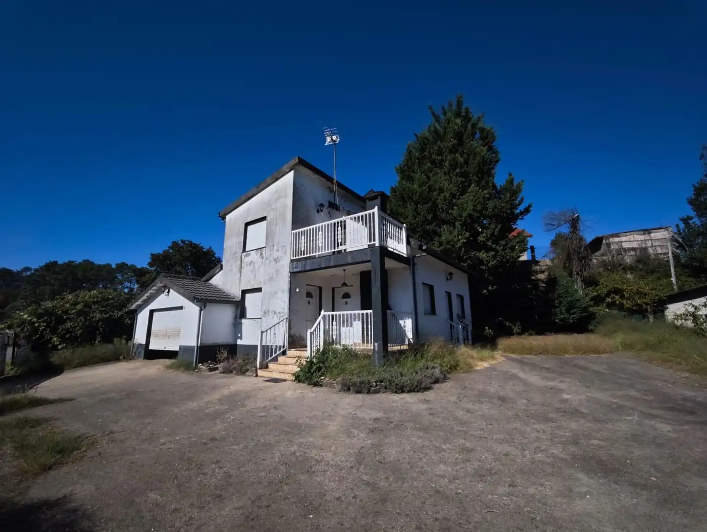 House with garden for sale in Lugar MACEIRA (DA)-PEREIRAS