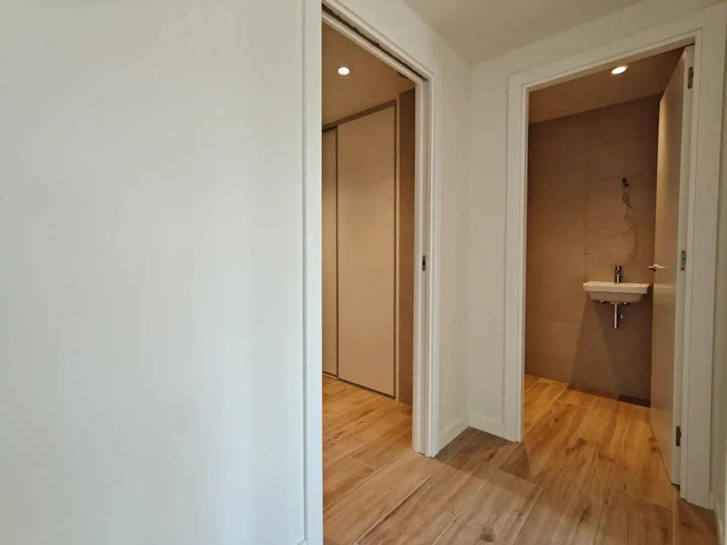 Flat for rent in Girona  with Air Conditioner, Heating and Terrace
