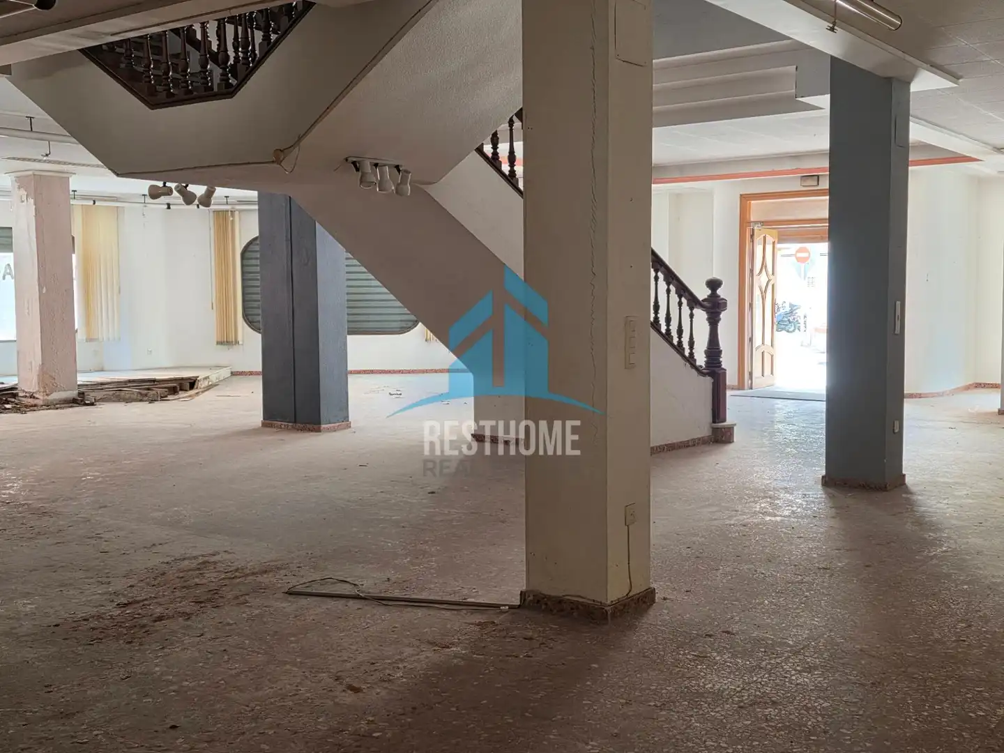 Business premises for sale in Calle de Sueca, imagen 4