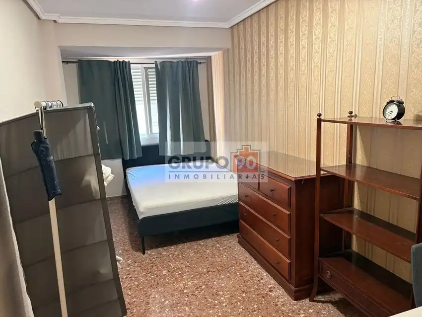 Bedroom of Flat for sale in Mislata  with Balcony