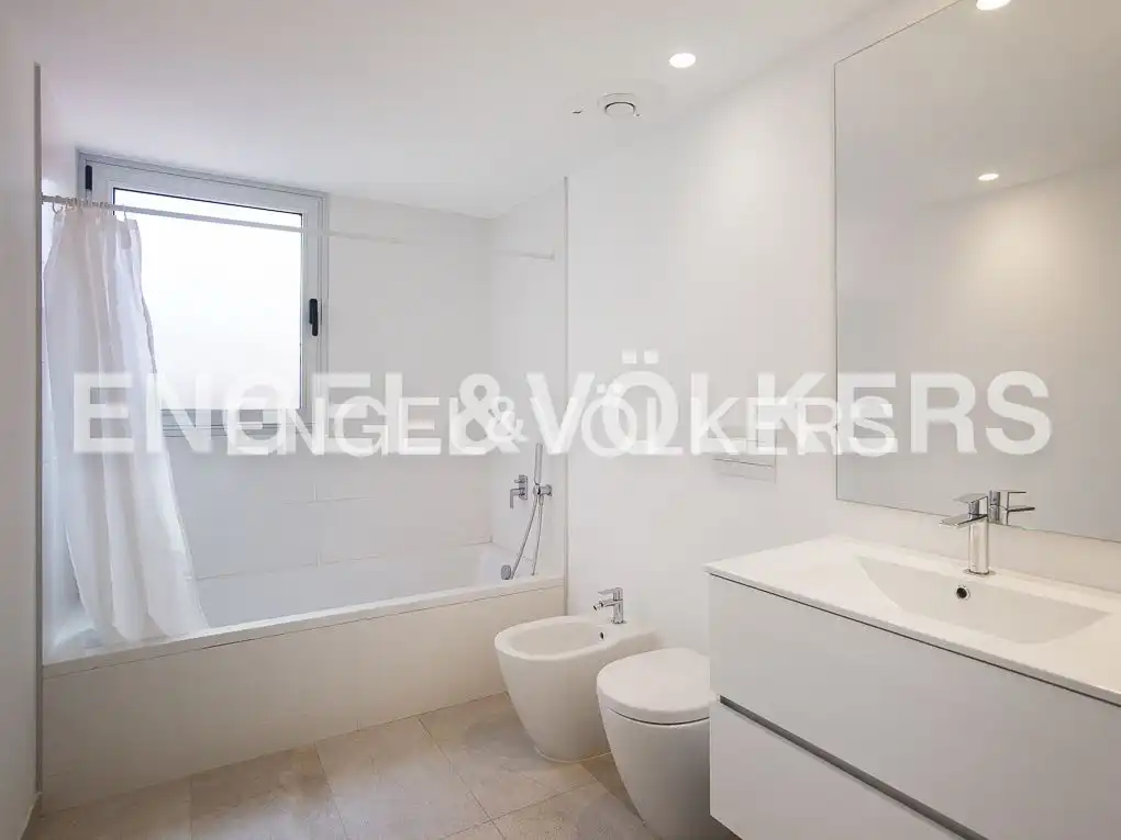Flat for sale in Parque Ribalta - Plaza de Toros