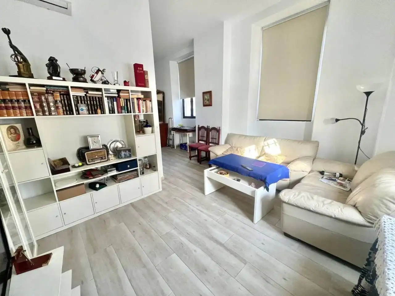 Living room of Flat for sale in Sevilla  with Air Conditioner