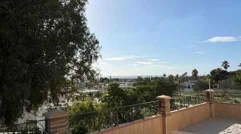 Exclusivo Chalet en Ciudad Quesada con Piscina y Terraza, imatge 3