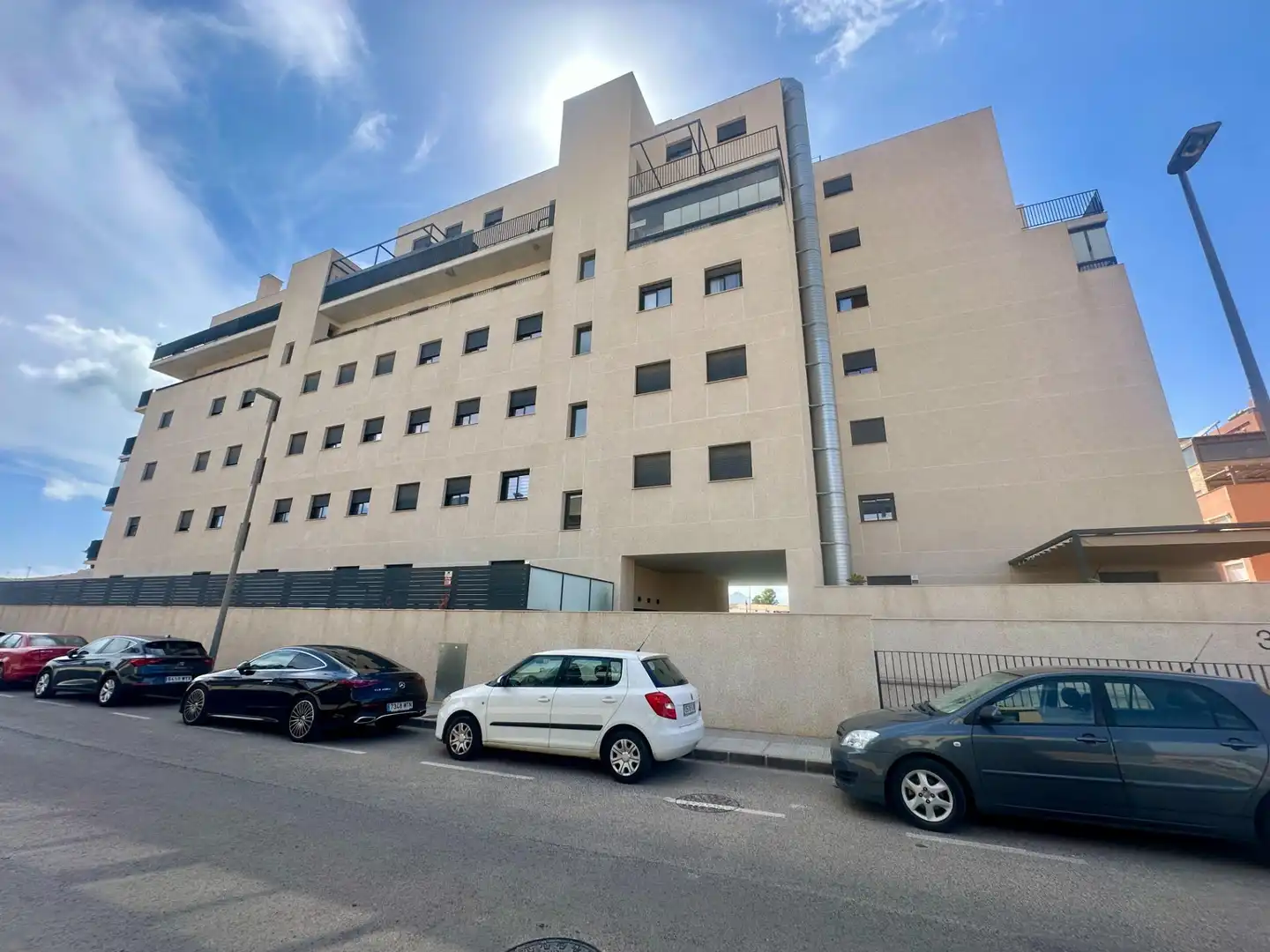 Vista exterior de Pis en venda en Cartagena amb Aire condicionat, Jardí privat i Balcó