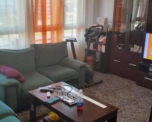 Living room of Flat for sale in Avilés  with Heating, Storage room and Furnished