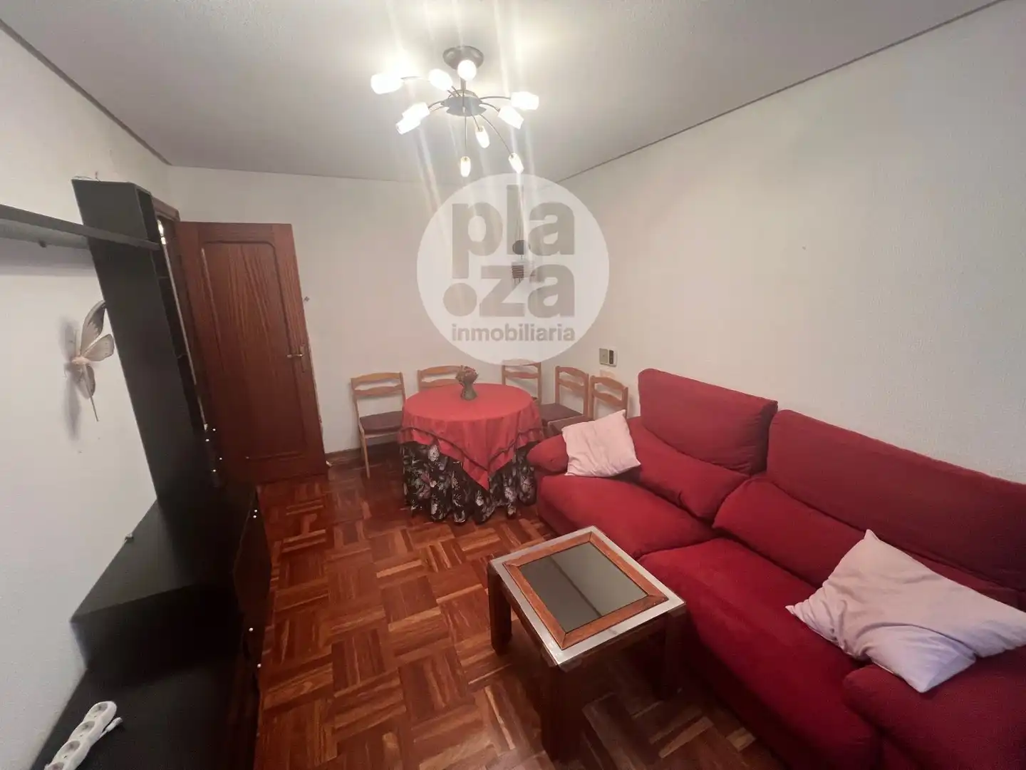 Wohnzimmer von Wohnung zur Miete in Burgos mit Heizung, Terrasse und Abstellraum