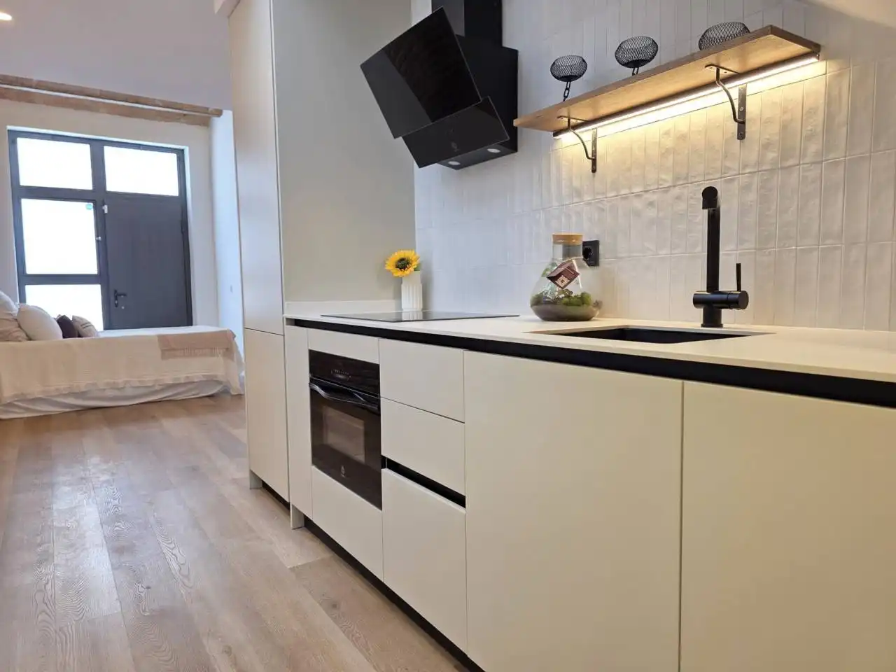 Küche von Wohnungen zum Verkauf in Barcelona mit Klimaanlage, Heizung und Parkett